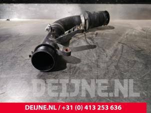 Mercedes Vito Intercooler Buis O314907 foto 3