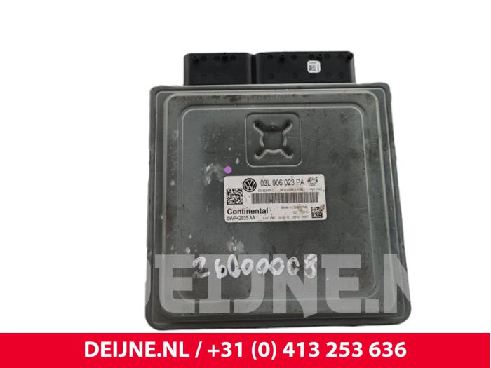 Volkswagen Caddy Steuergerät Motormanagement O314930