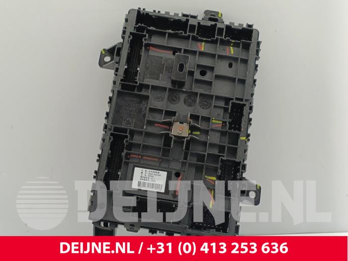 Gebruikte Bodycontrol Module BYD Sealion 7 Design 82.5 kWh, Excellence 91.3 kWh AWD Prijs € 254,10 Inclusief btw aangeboden door van Deijne Onderdelen Uden B.V.
