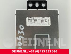 Volvo EX30 Draadloze oplader O314950 foto 2