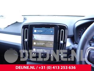 Volvo XC40 Display Multi Media regelunit O314975 foto 2