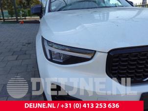 Volvo XC40 Front bumper O315043 photo 2