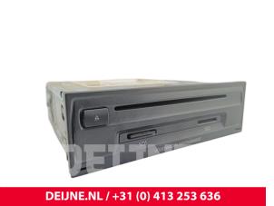 Volkswagen Crafter Navigation module O315072 photo 2