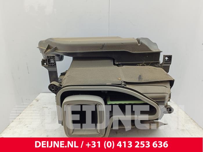 Volkswagen ID. Buzz Cargo Heizgehäuse O315079