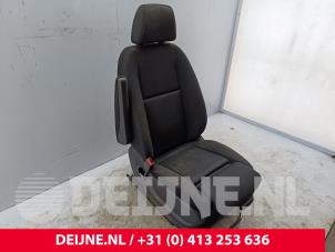 Mercedes Sprinter Sitz links O315167 foto 2