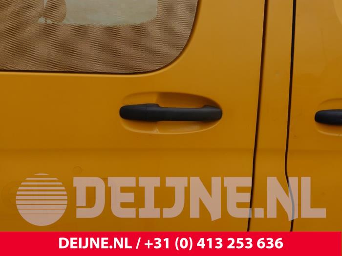 Mercedes Sprinter Schiebetürgriff rechts O315192