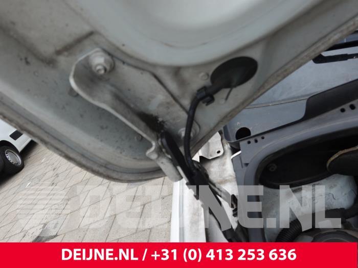 Volkswagen Caddy Motorhaube Scharnier O315277