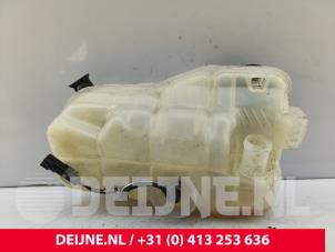 Volvo V40 Ausgleichsbehälter O315396 foto 2