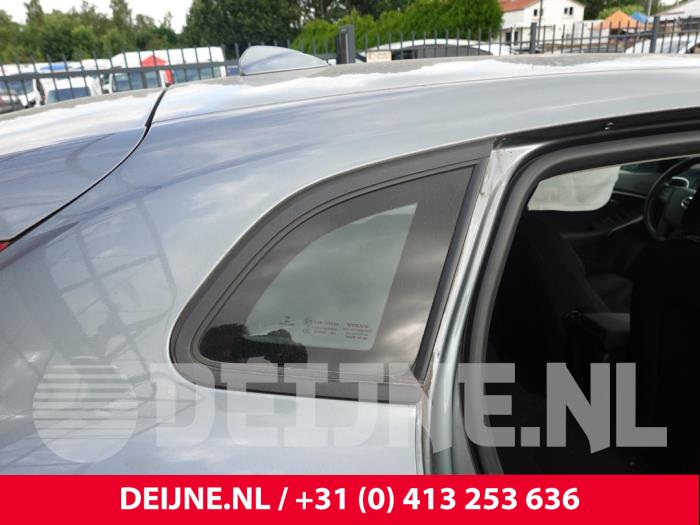 Volvo V40 Zusätzliches Fenster 4-türig rechts hinten O315398
