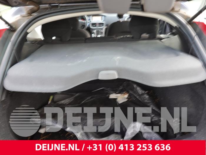Volvo V40 Parcel shelf O315407
