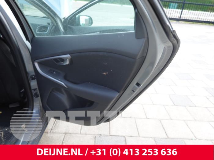 Volvo V40 Portierbekleding 4Deurs rechts-achter O315436