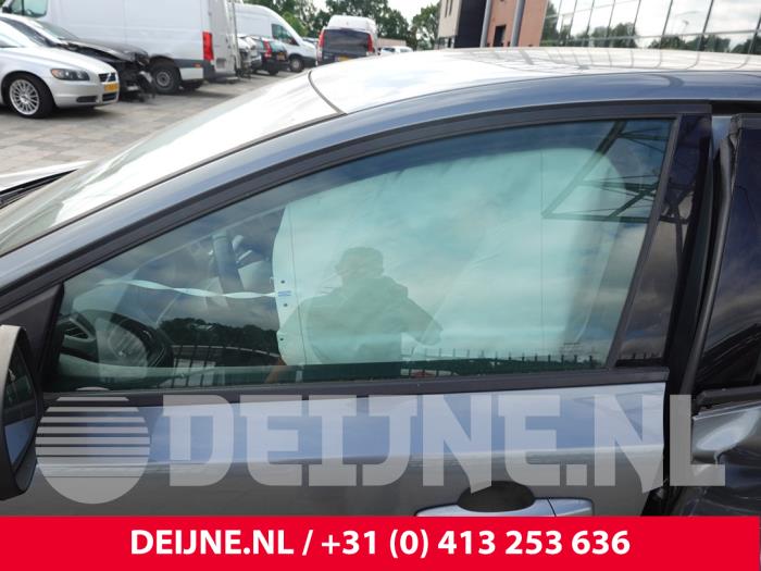 Volvo V40 Portierruit 4Deurs links-voor O315442