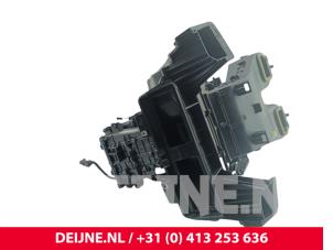 Volkswagen ID. Buzz Cargo Heater housing O315614 photo 3