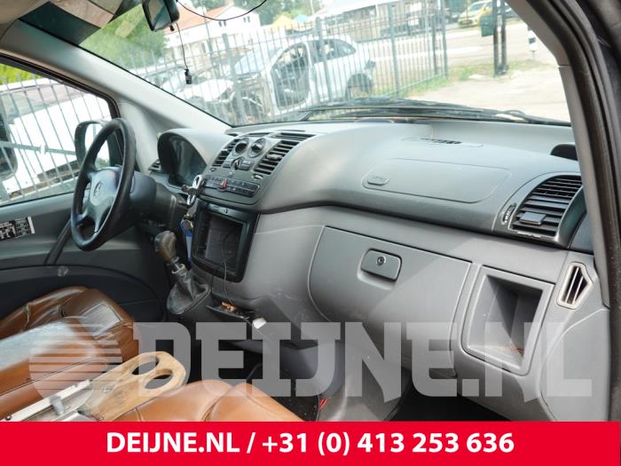 Mercedes Vito Armaturenbrett O315524