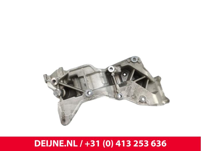 Volvo V60 Air conditioning bracket O315662