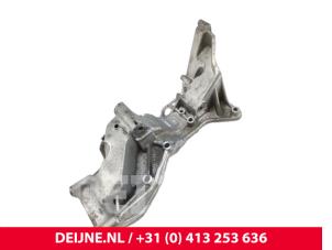 Volvo V60 Air conditioning bracket O315662 photo 3