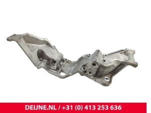 Volvo V60 Air conditioning bracket O315662 photo 2