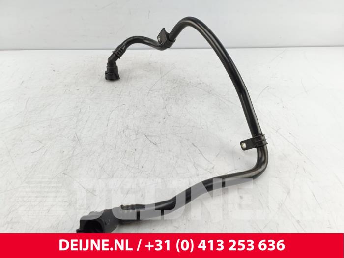 Volvo XC90 Wasserrohr O315717
