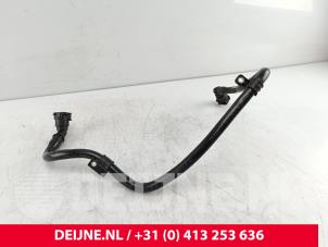Volvo XC90 Water pipe O315717 photo 2