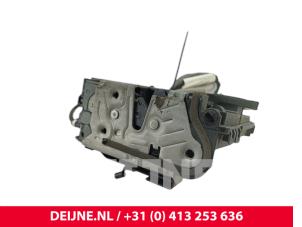 Volkswagen ID. Buzz Cargo Deurslot Mechaniek 2Deurs rechts O315718 foto 3