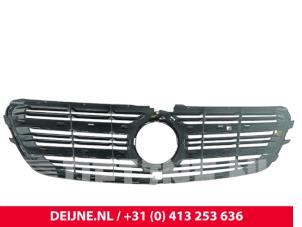 Mercedes Vito Grille O315719 photo 2