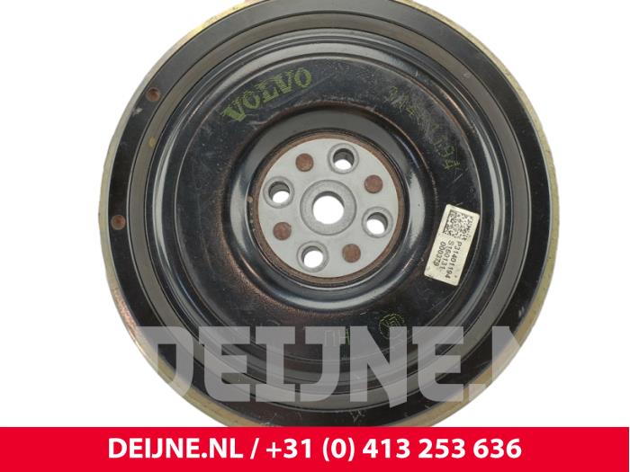 Gebruikte Poelie Krukas Volvo XC60 I (DZ) 2.0 D4 16V Prijs € 50,00 Margeregeling aangeboden door van Deijne Onderdelen Uden B.V.