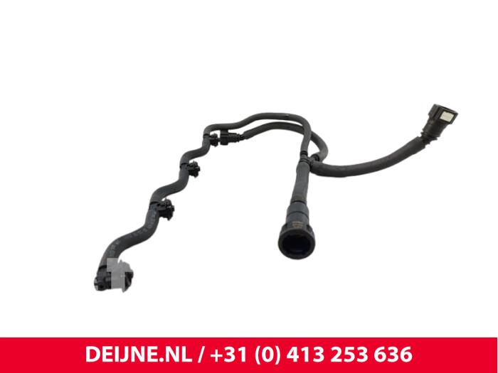 Volvo V70 Fuel return line O315781