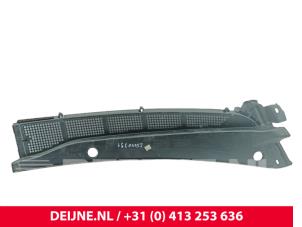 Citroen Jumpy Cowl top grille O315790 photo 2
