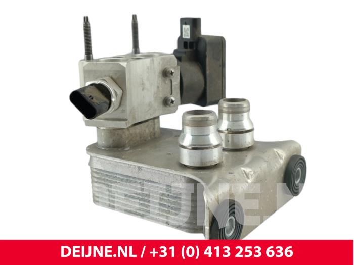 Gebruikte Airco Condensor Mercedes eVito (447.6) 41/60/66 kWh Prijs € 151,25 Inclusief btw aangeboden door van Deijne Onderdelen Uden B.V.