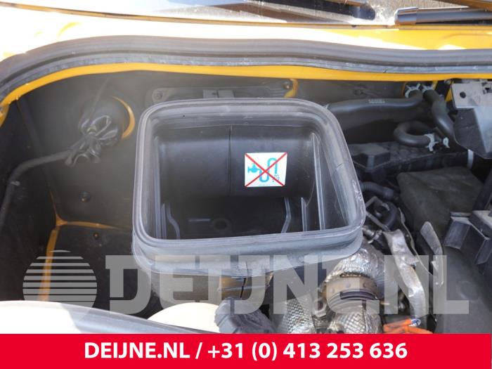 Mercedes Sprinter Filter housing interior O316157