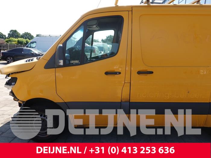 Mercedes Sprinter Tür 2-türig links O316172