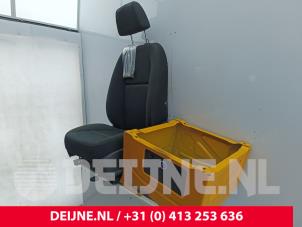 Mercedes Sprinter Sitz rechts O316209 foto 3