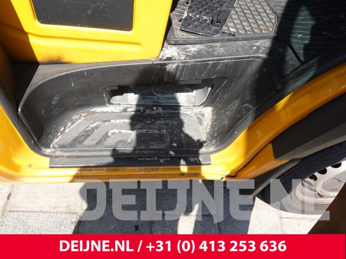 Mercedes Sprinter Step insert, right O316222