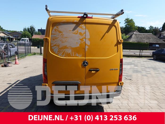 Mercedes Sprinter Scharnier- Set O316239