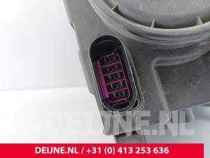 Volkswagen Crafter Headlight, left O316252 photo 3
