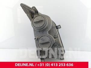 Volkswagen Crafter Headlight, left O316252 photo 2