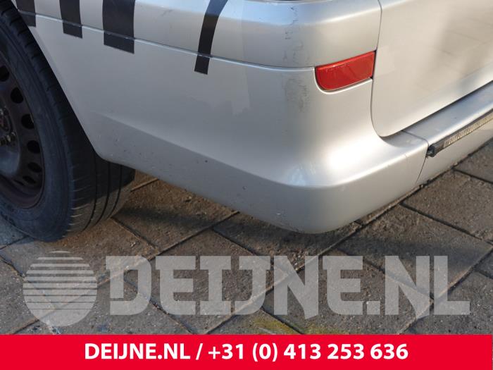 Mercedes Vito Bumperhoek links-achter O316299