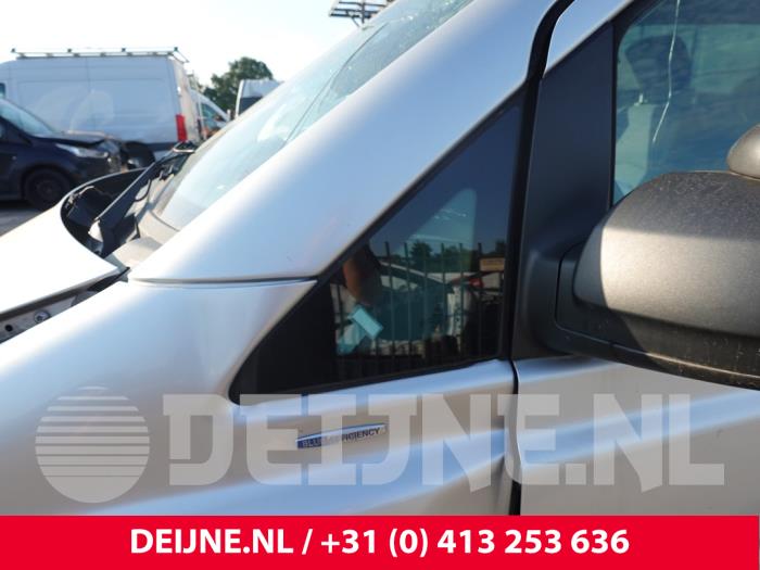 Mercedes Vito Dreieckfenster links vorne O316311