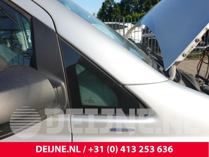 Mercedes Vito Dreieckfenster rechts vorne O316312