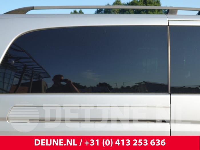 Mercedes Vito Zusätzliches Fenster 2-türig rechts hinten O316321