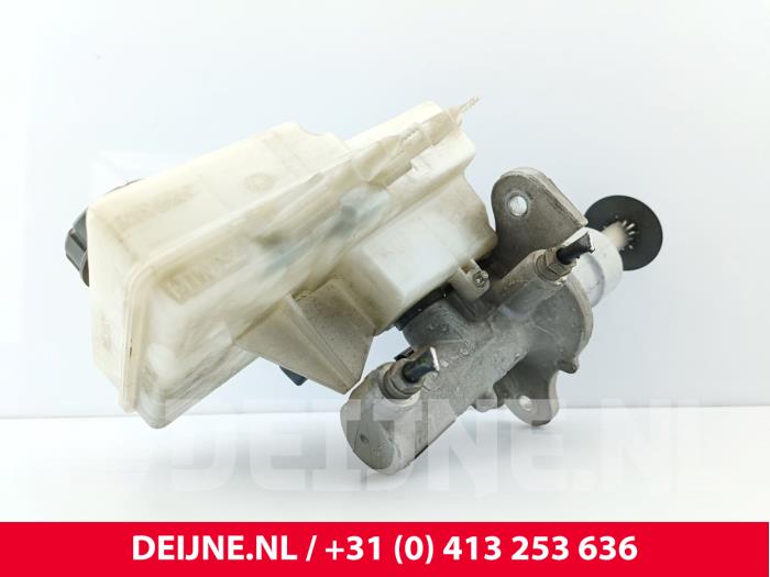 Mercedes Vito Hauptbremszylinder O316325