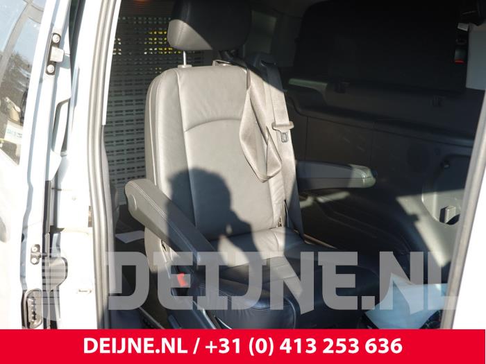 Mercedes Vito Sitz hinten O316367