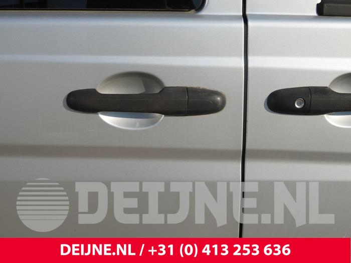 Mercedes Vito Schiebetürgriff rechts O316397
