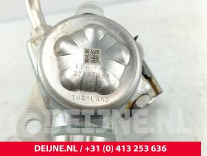 Volvo V60 High pressure pump O316425 photo 3