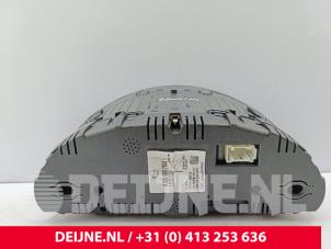 Mercedes Sprinter Odometer KM O316467 photo 2