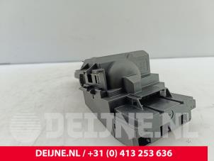 Mercedes Sprinter Kontaktslot+Sleutel O316469 foto 3