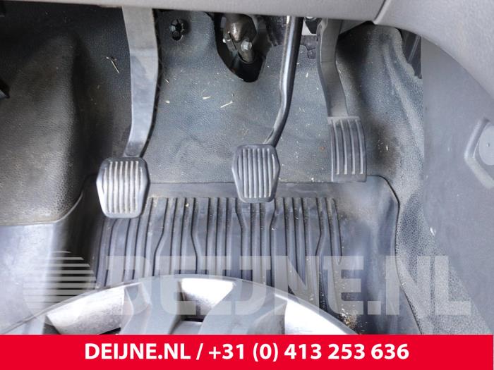 Ford Transit Connect Koppelingspedaal O316586