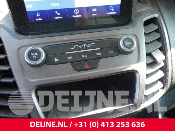 Ford Transit Connect Radiobedienfeld O316602