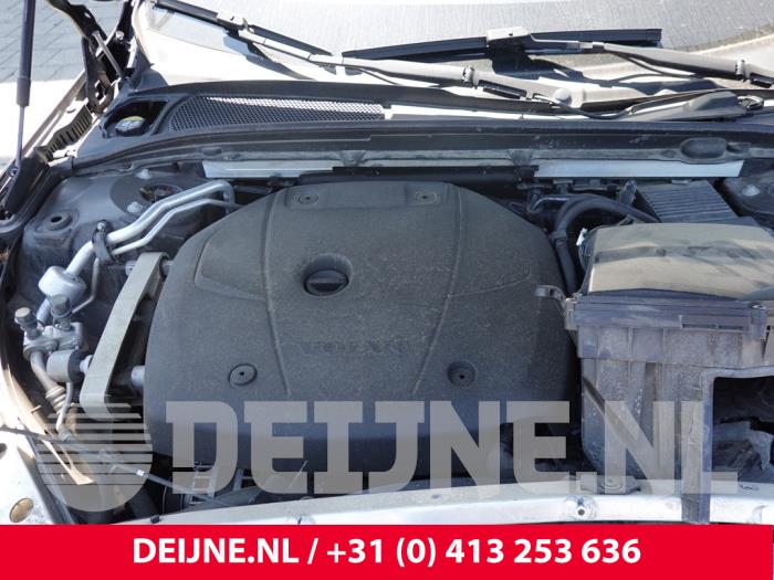 Volvo S60 Engine cover O316792