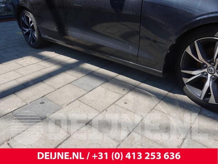Volvo S60 Seitenschürze rechts O316874